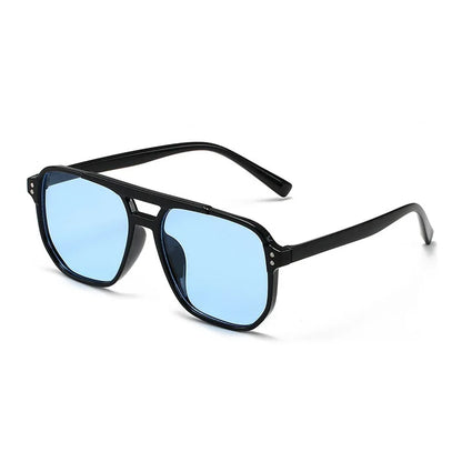VisionEdge™ Oversized Square Sunglasses – Modern Unisex Eyewear